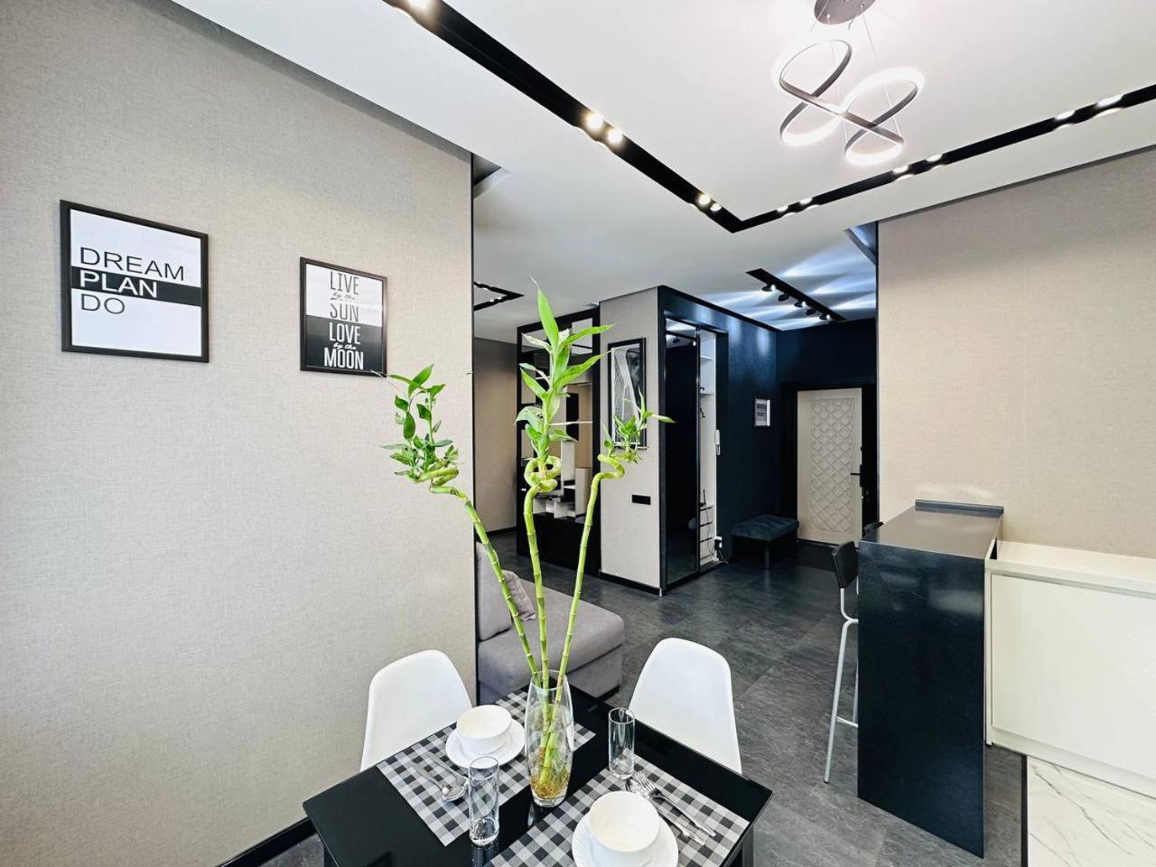 Apartment кабанбай батыра 58б